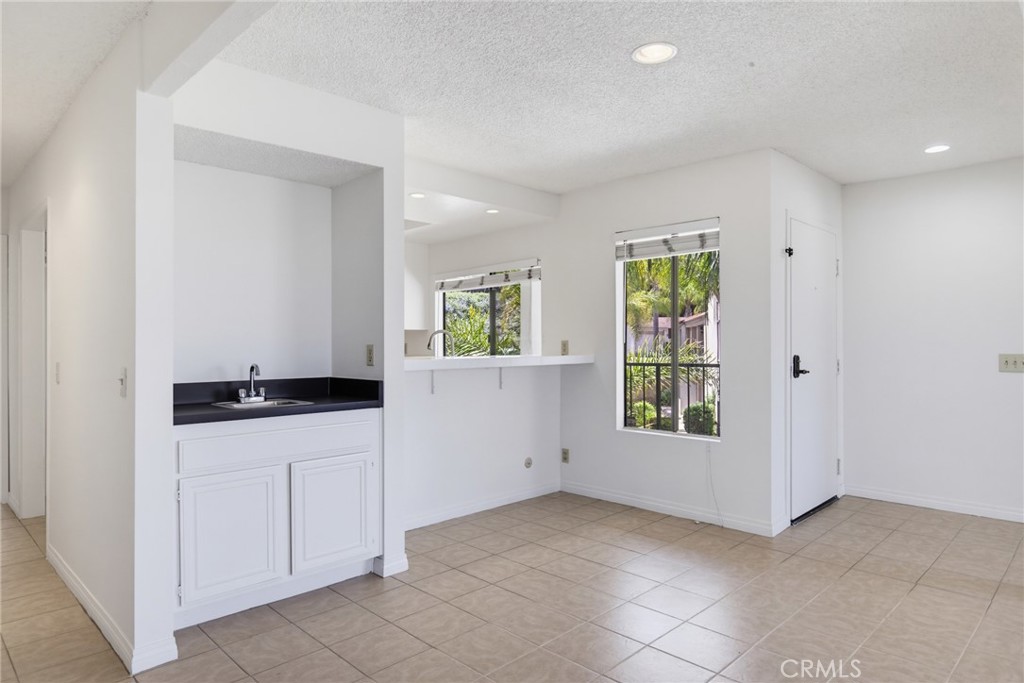 1833 Caddington Drive 70 Property Photo 10