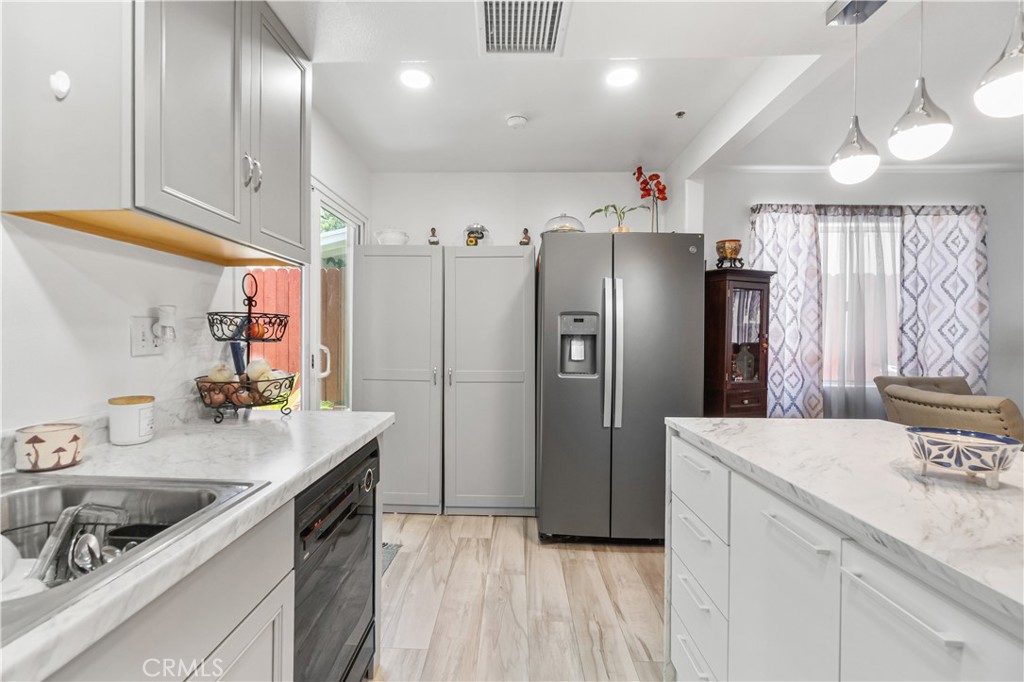 12120 Terra Bella Property Photo 14