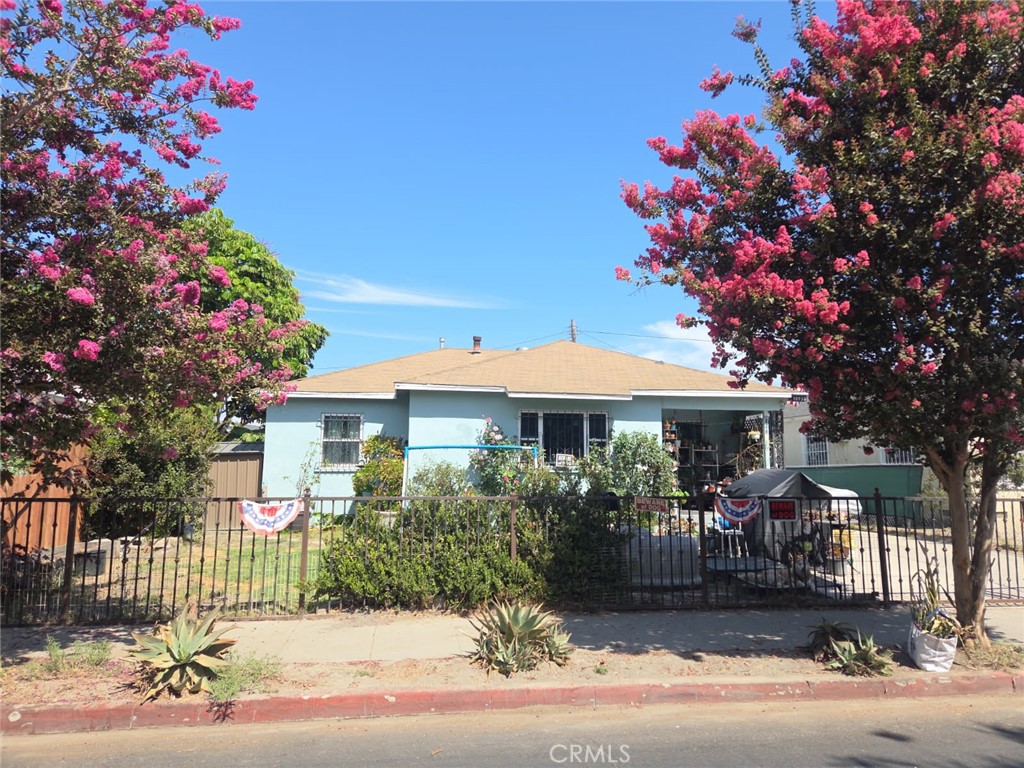 10930 CROESUS AVE Property Photo 1
