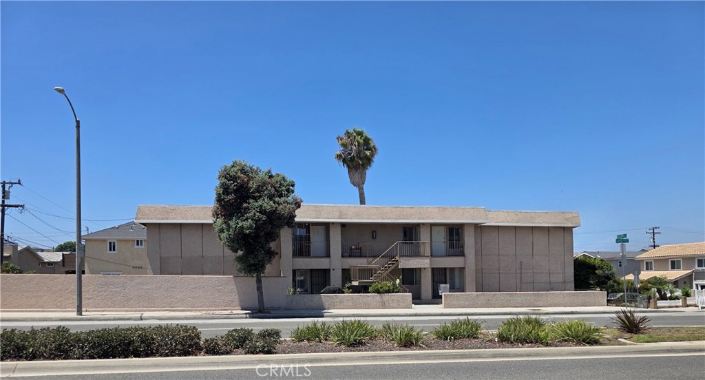 2409 Inglewood Ave. Property Photo 1