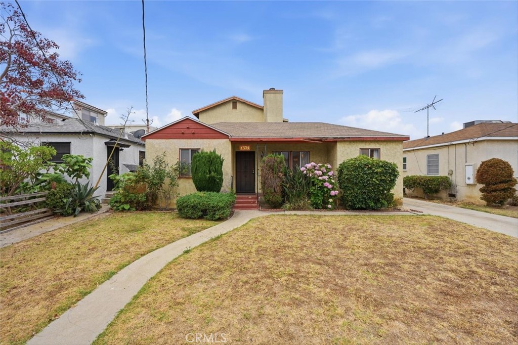 3755 S Bentley Property Photo 7