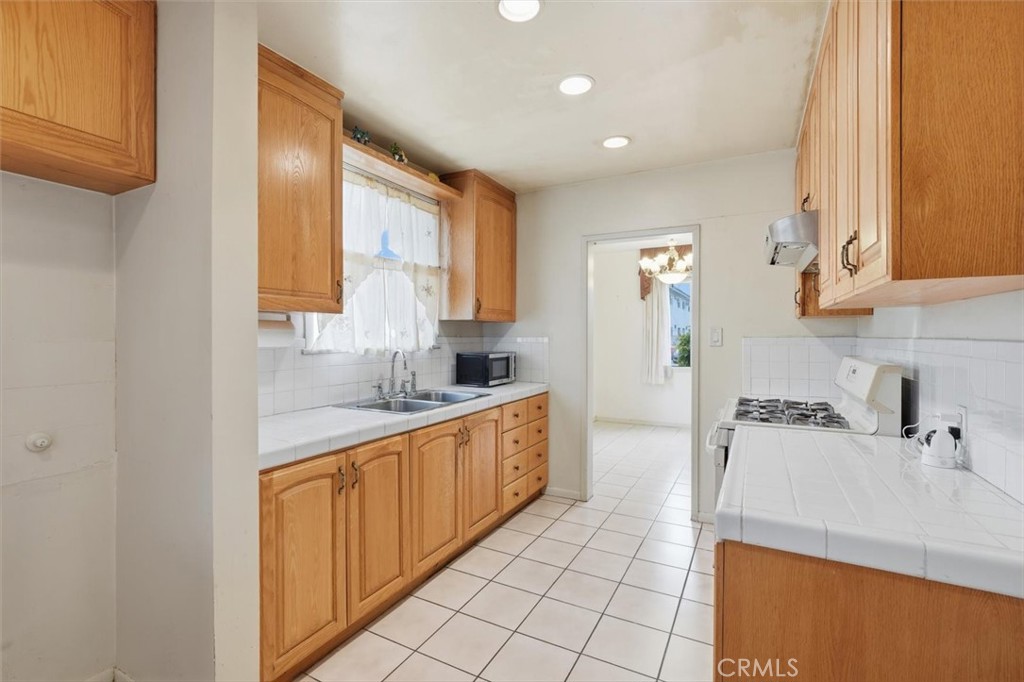3755 S Bentley Property Photo 23