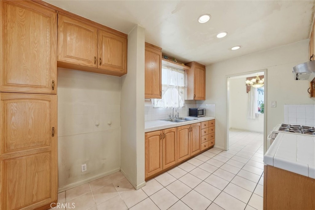3755 S Bentley Property Photo 24