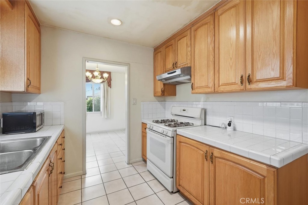 3755 S Bentley Property Photo 26