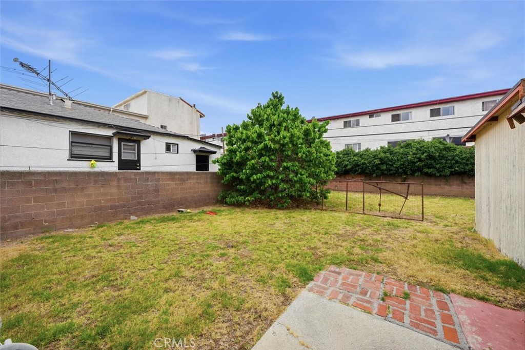 3755 S Bentley Property Photo 53