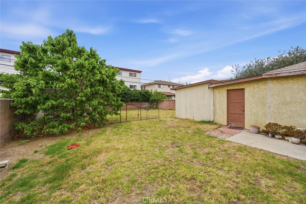 3755 S Bentley Property Photo 54