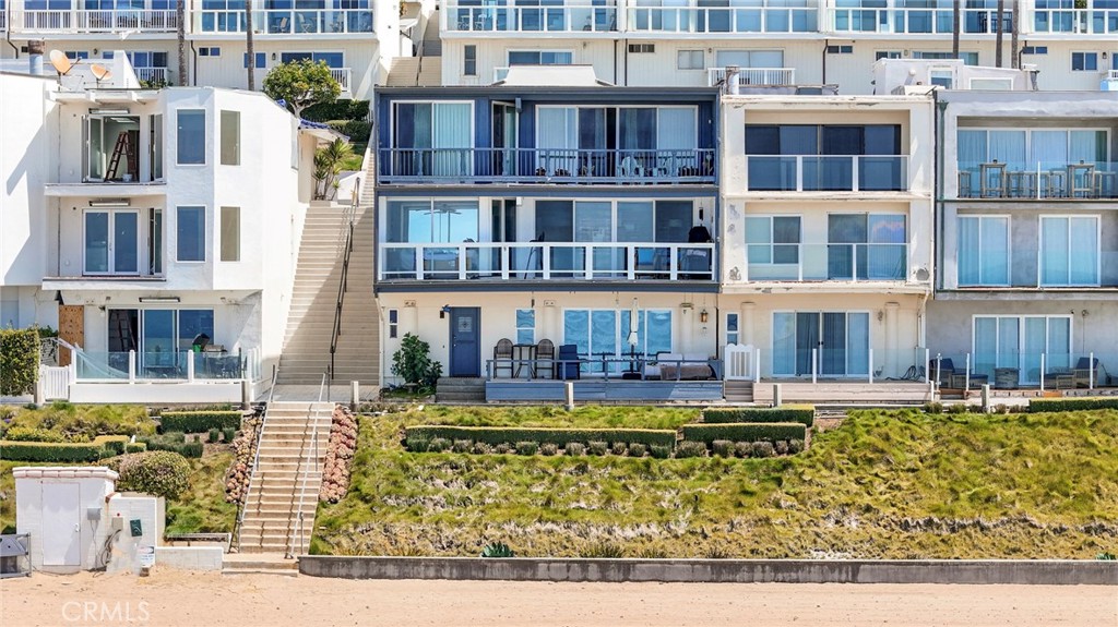 11914 Beach Club Way Property Photo 7