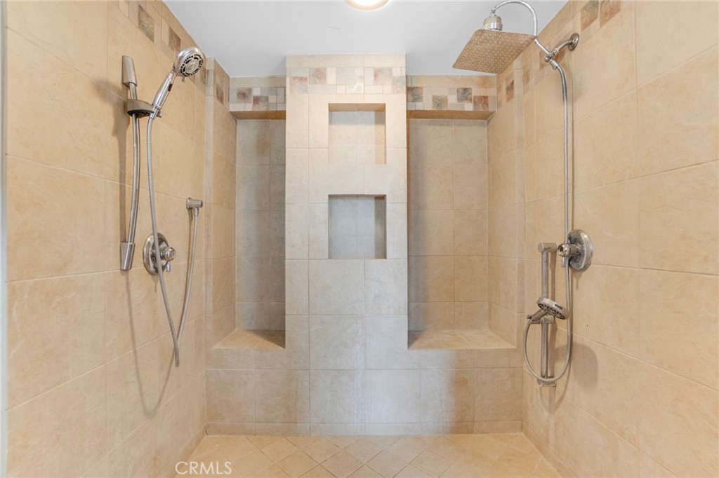11914 Beach Club Way Property Photo 26