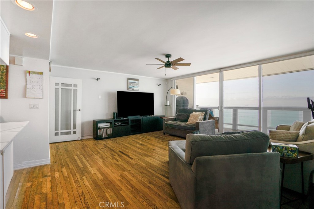 11914 Beach Club Way Property Photo 31