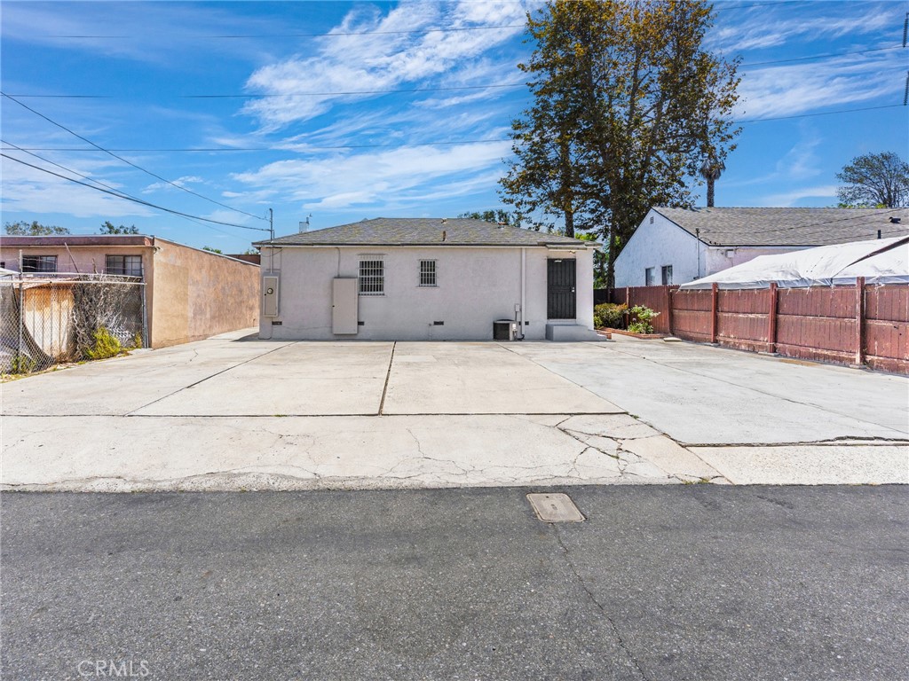 4307 Redondo Beach Boulevard Property Photo 18