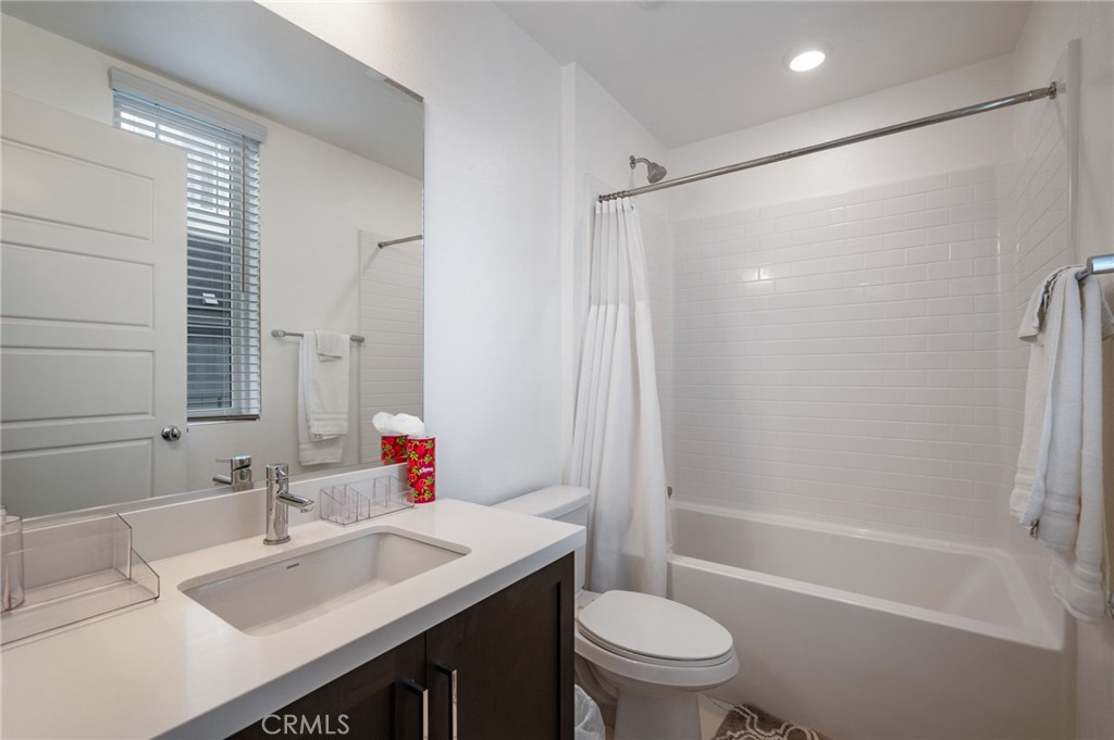 277 Dockside Lane Property Photo 13