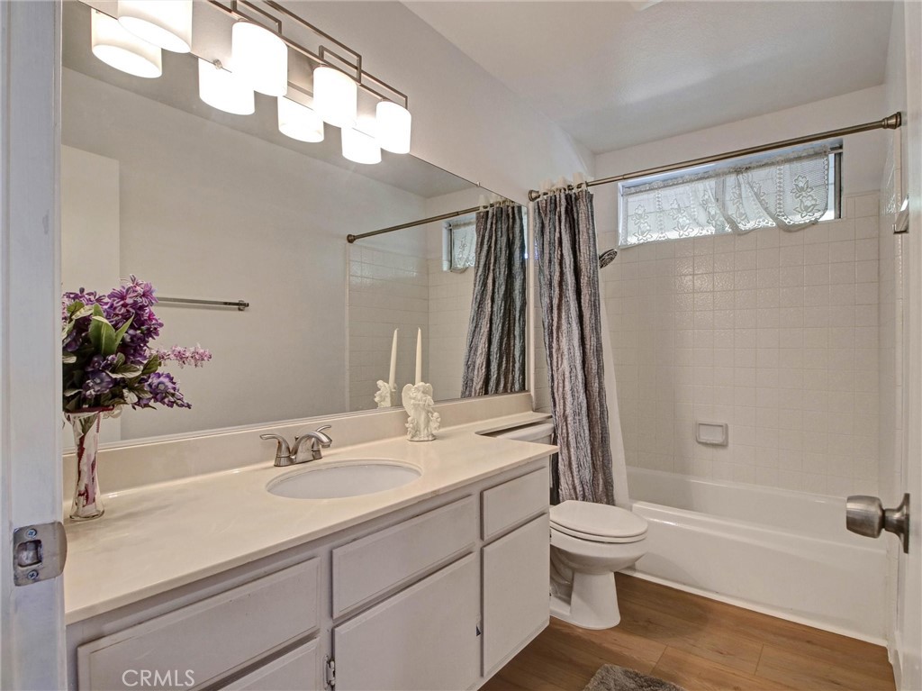 3600 Summerset Property Photo 25
