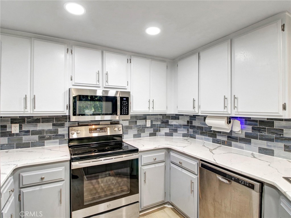 3600 Summerset Property Photo 46