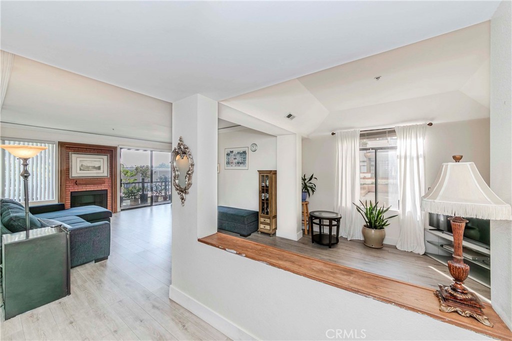 2567 Plaza Del Amo 109 Property Photo 2