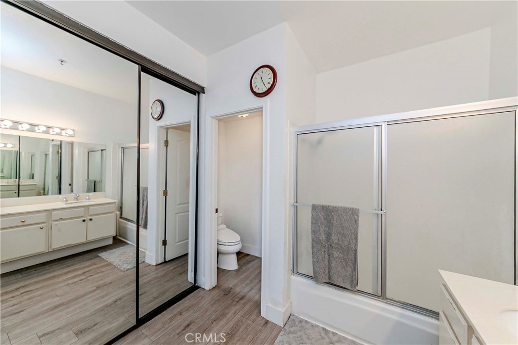 2567 Plaza Del Amo 109 Property Photo 17