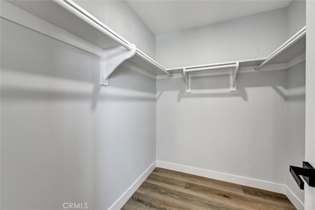 1606 E Fernrock Property Photo 19