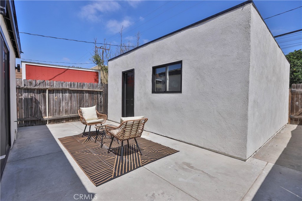 447 E Adair Street Property Photo 23