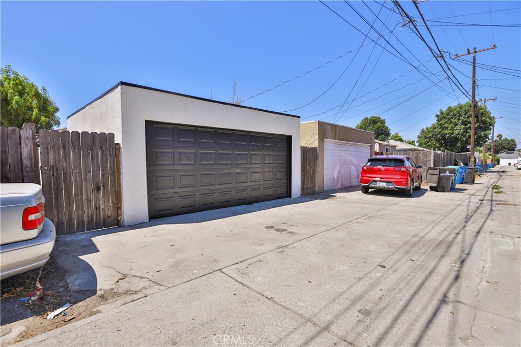 447 E Adair Street Property Photo 25
