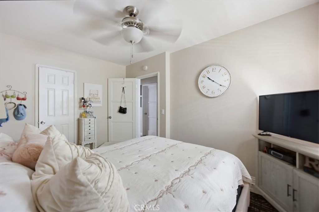 2441 Cedar Avenue Property Photo 15