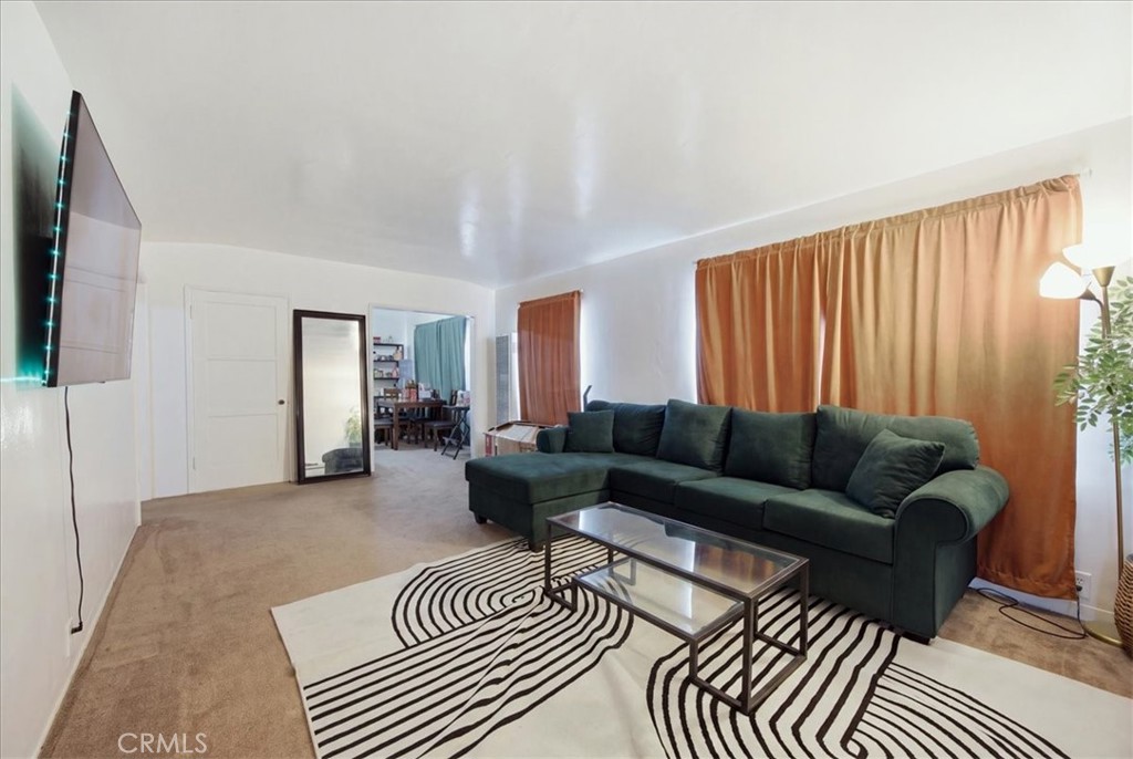2441 Cedar Avenue Property Photo 17