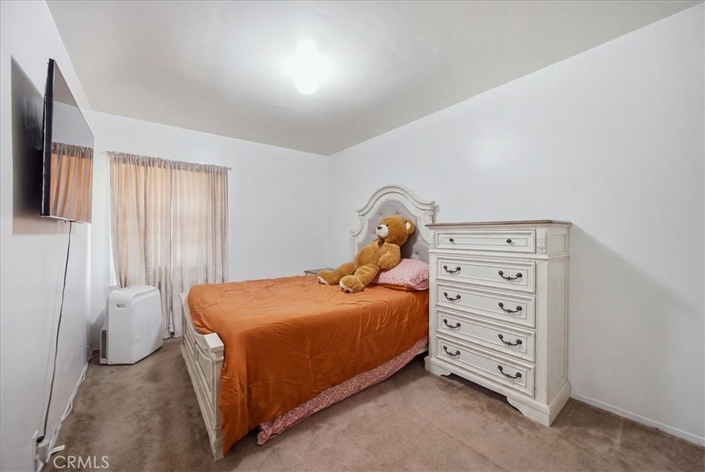 2441 Cedar Avenue Property Photo 23