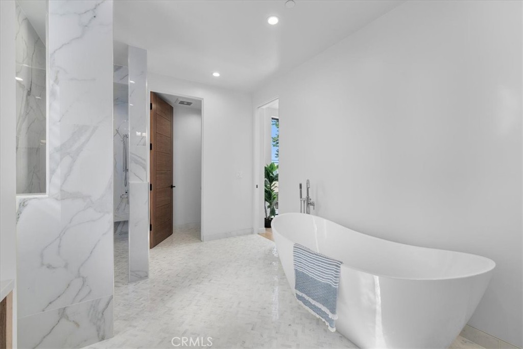 947 7th Street Property Photo 37