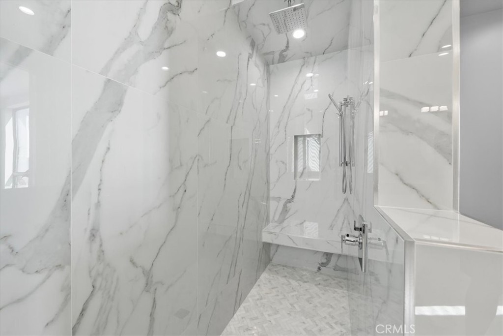 947 7th Street Property Photo 38