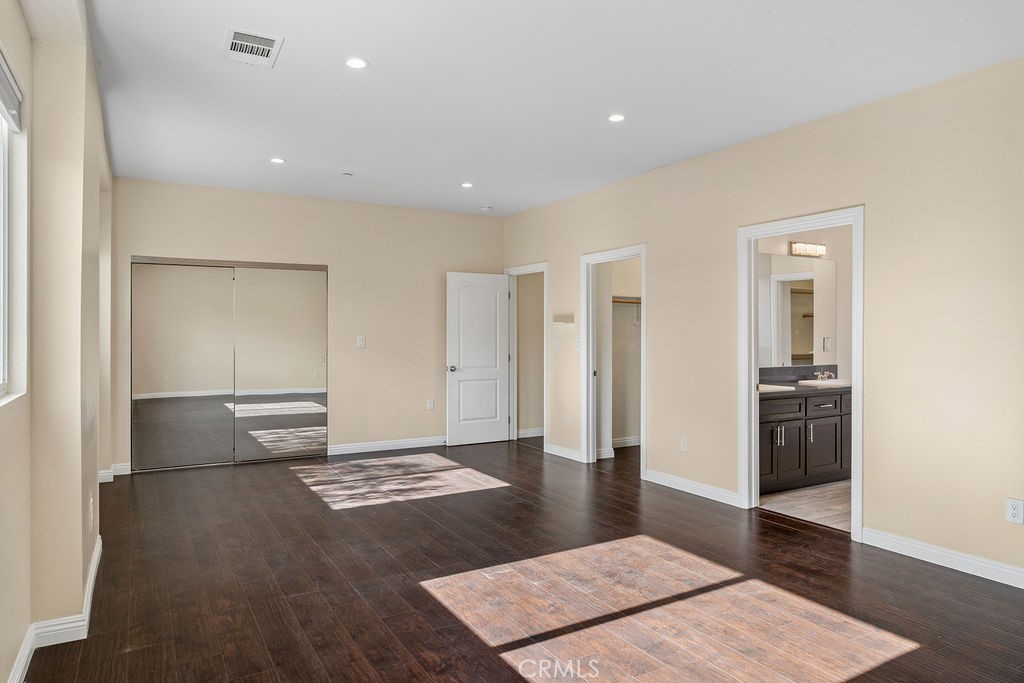 24842 Frampton Avenue Property Photo 14