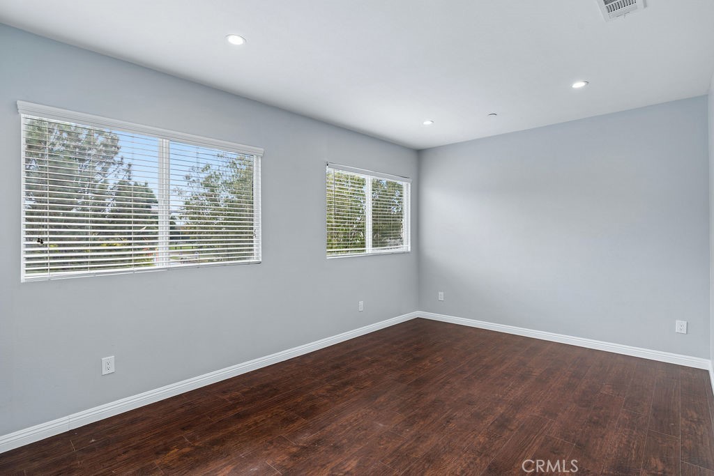24842 Frampton Avenue Property Photo 22