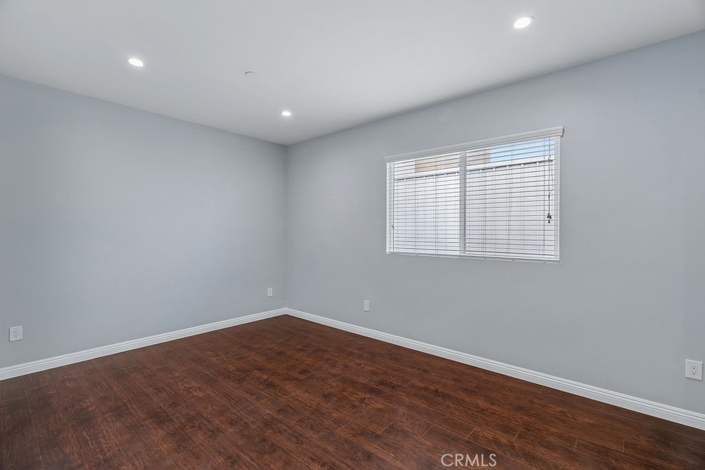 24842 Frampton Avenue Property Photo 23