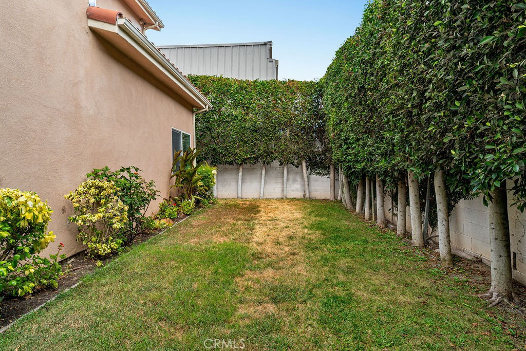 24842 Frampton Avenue Property Photo 29