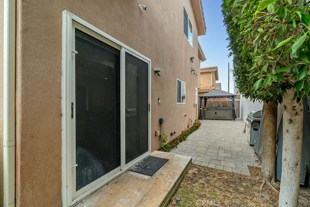 24842 Frampton Avenue Property Photo 30