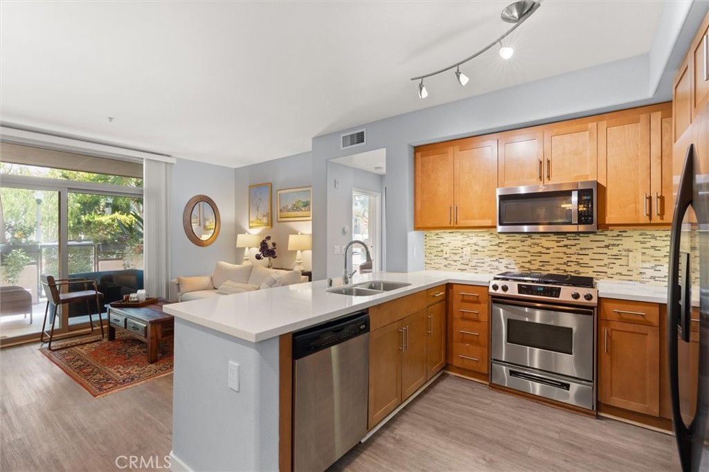 13044 Pacific Promenade 128 Property Photo 4