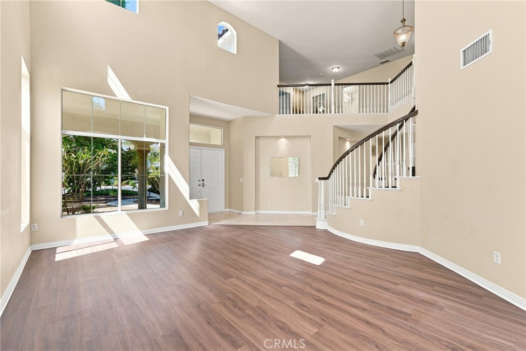 4108 Crestview Drive Property Photo 5