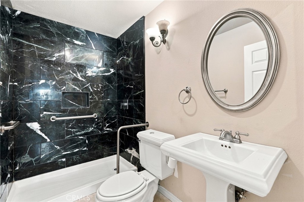 4108 Crestview Drive Property Photo 16