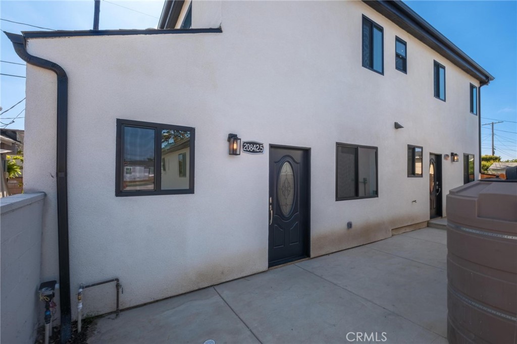 20840 Denker Avenue Property Photo 4