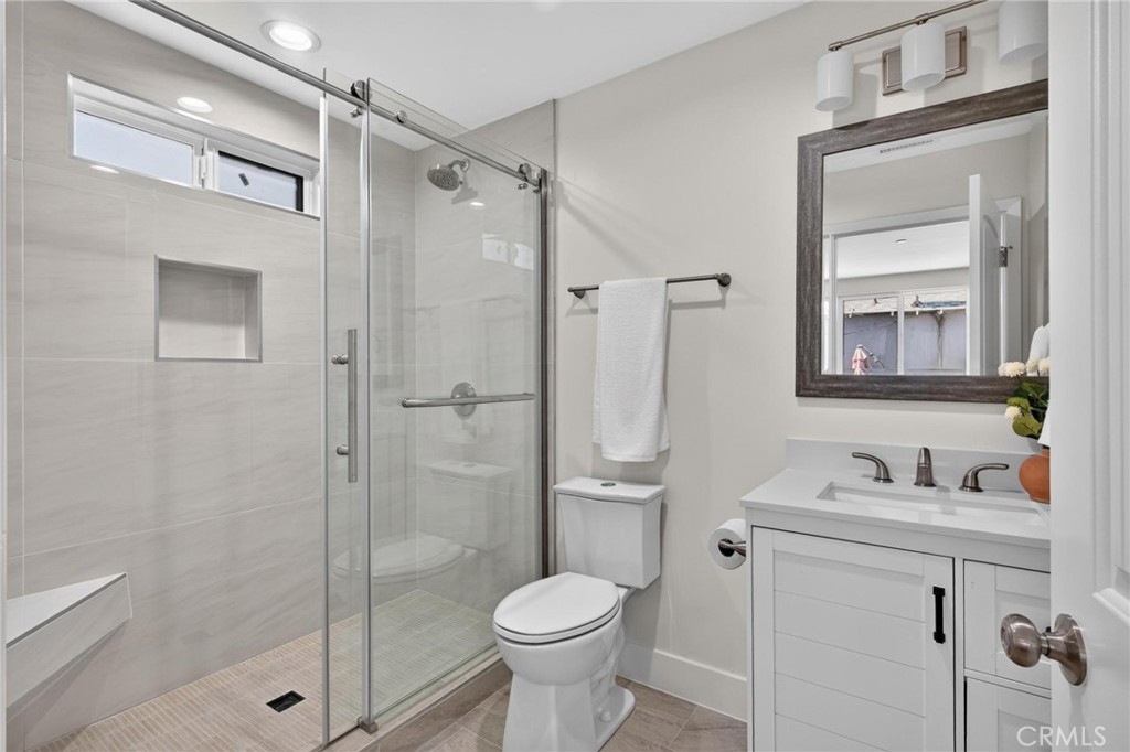 20840 Denker Avenue Property Photo 43