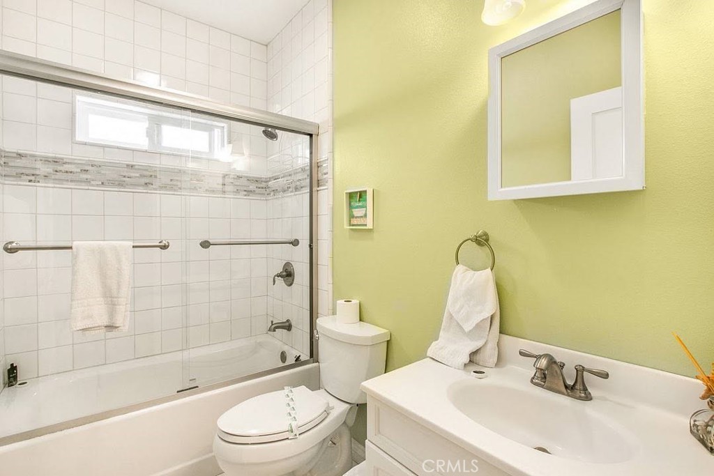 359 Sumner Property Photo 14