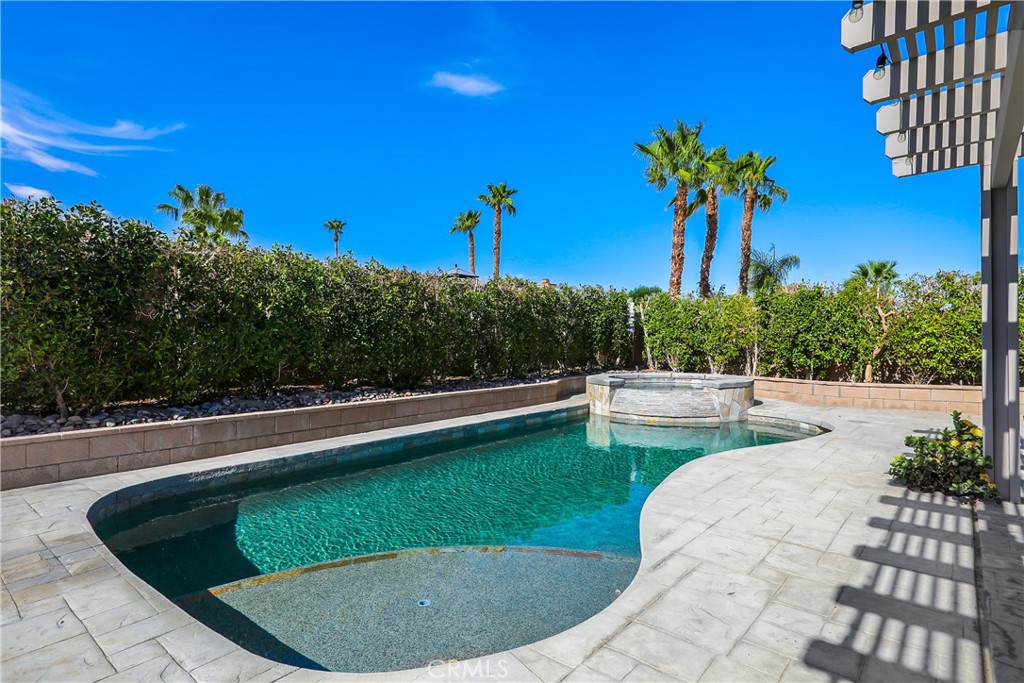 79220 Victoria Property Photo 24