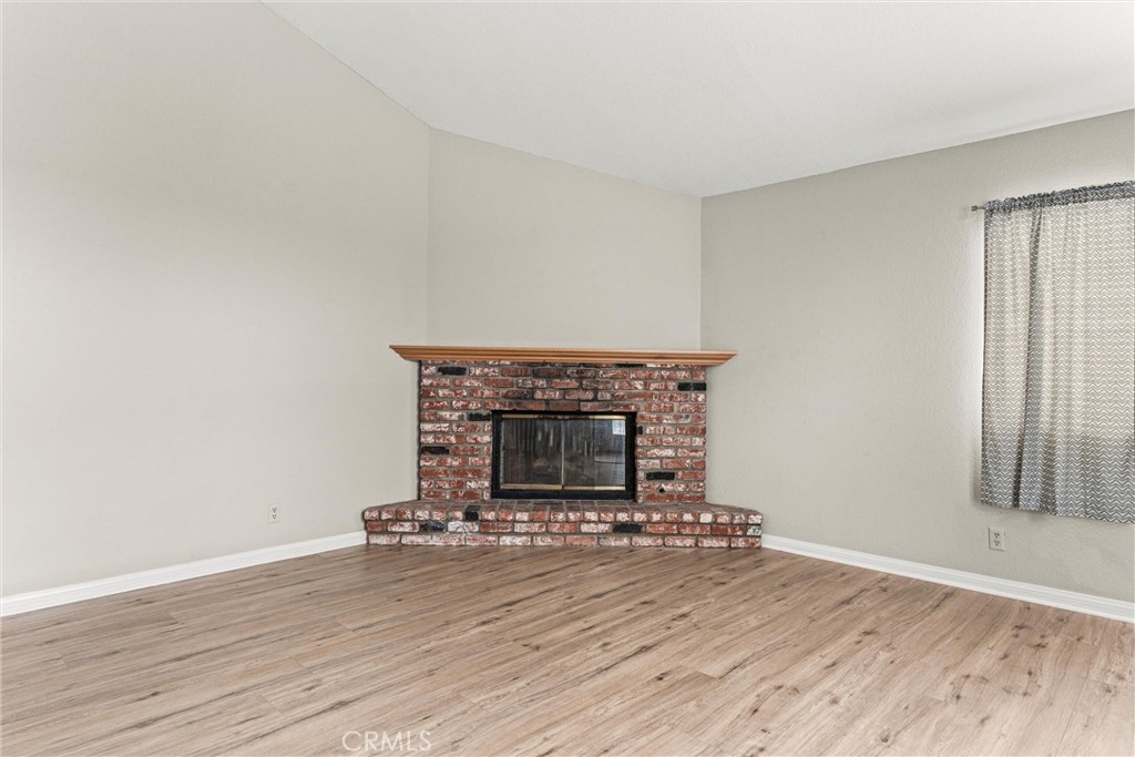 2110 Rockefeller Lane 2 Property Photo 13
