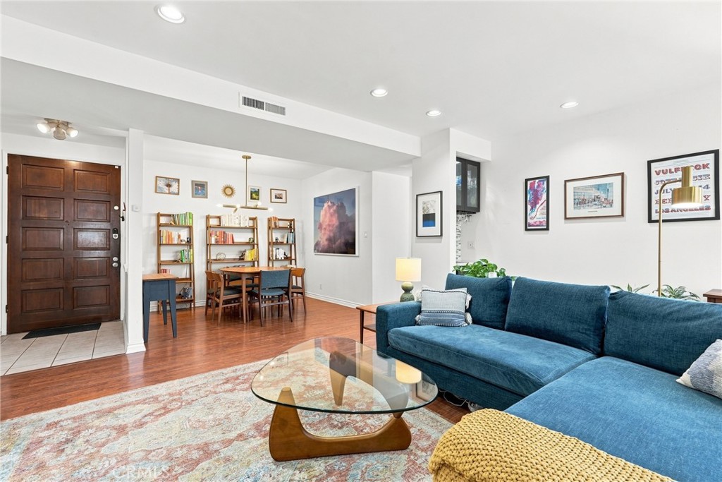3315 Griffith Park Boulevard 109 Property Photo 16