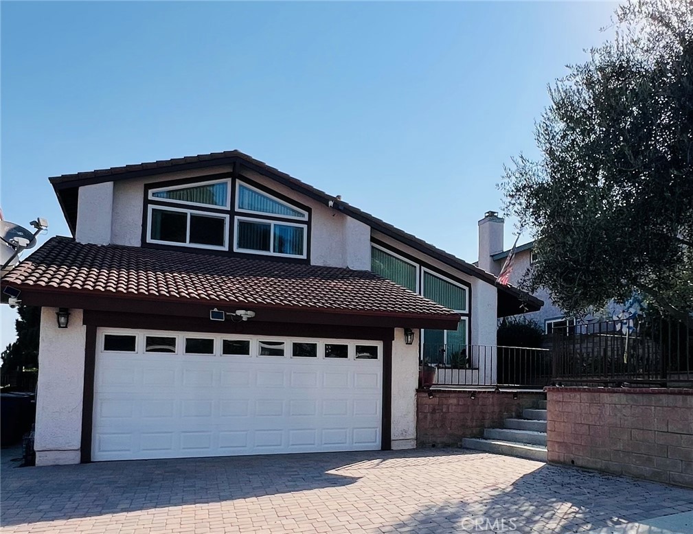 3221 Carolwood Property Photo 1
