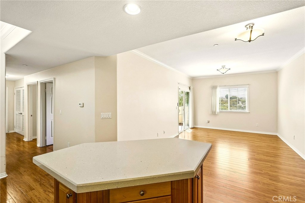 21345 Hawthorne 201 Property Photo 31