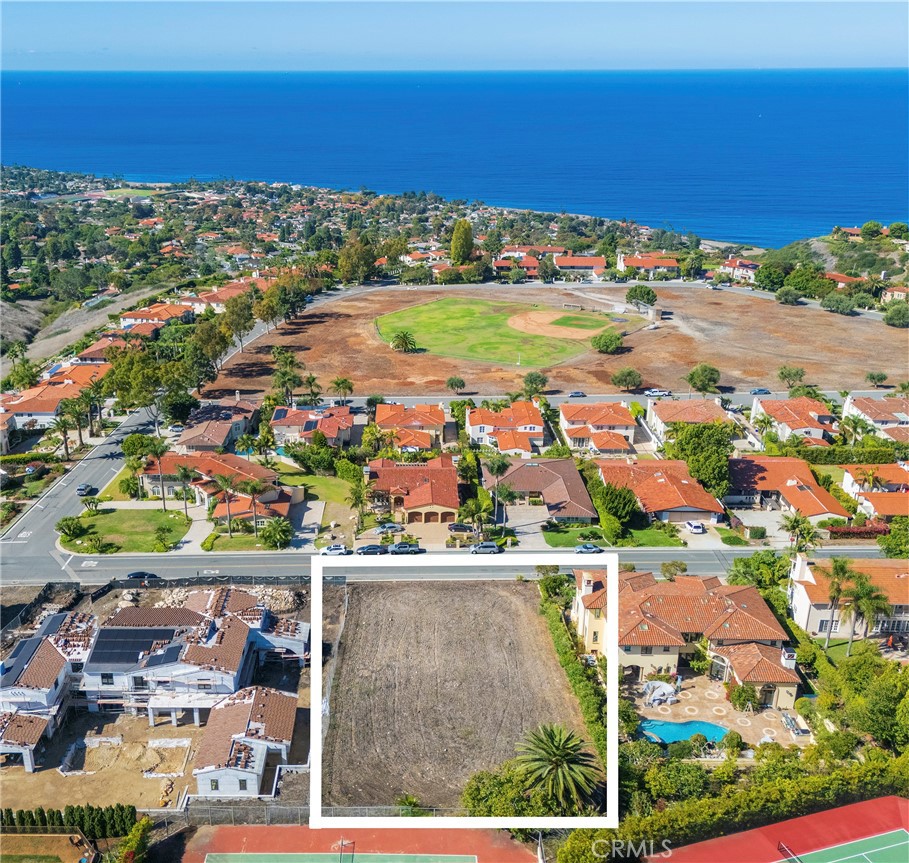 1520 Via Zurita Property Photo 4