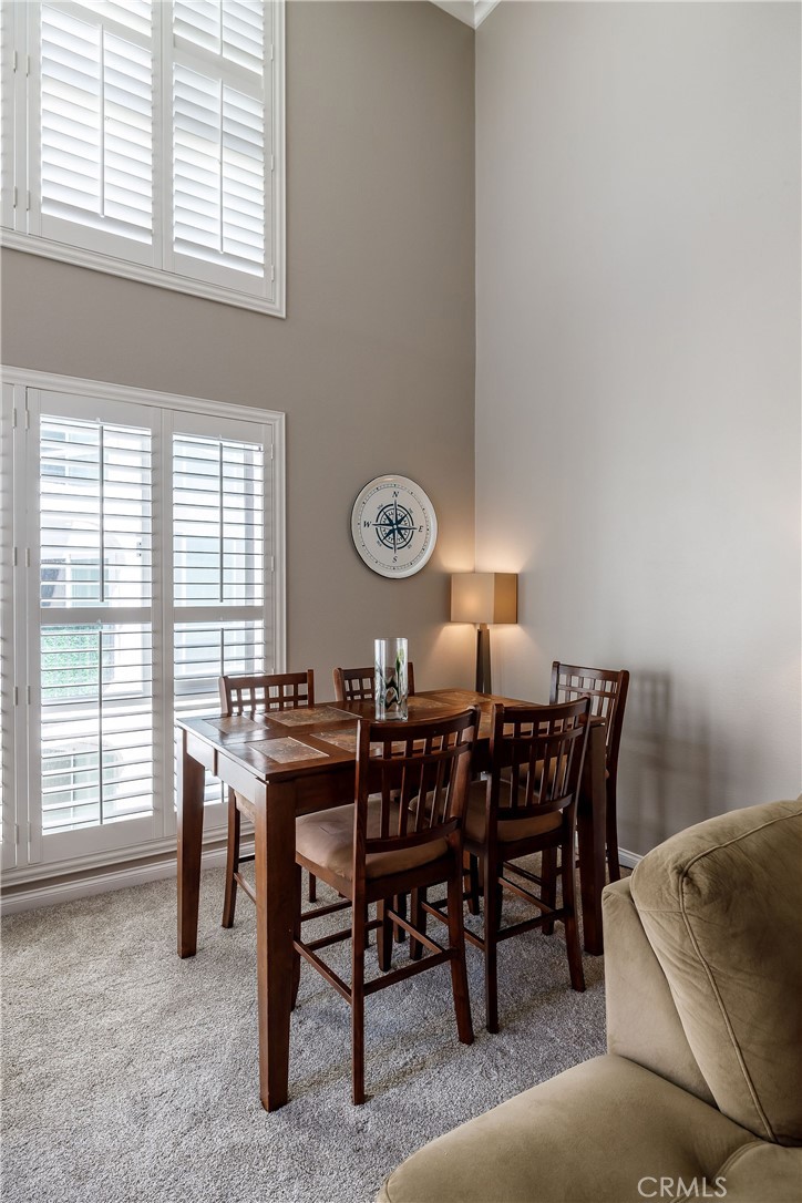 565 Esplanade 411 Property Photo 4