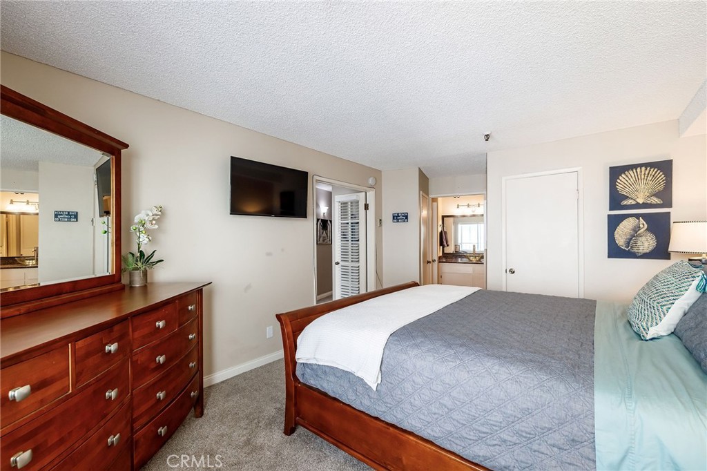 565 Esplanade 411 Property Photo 11