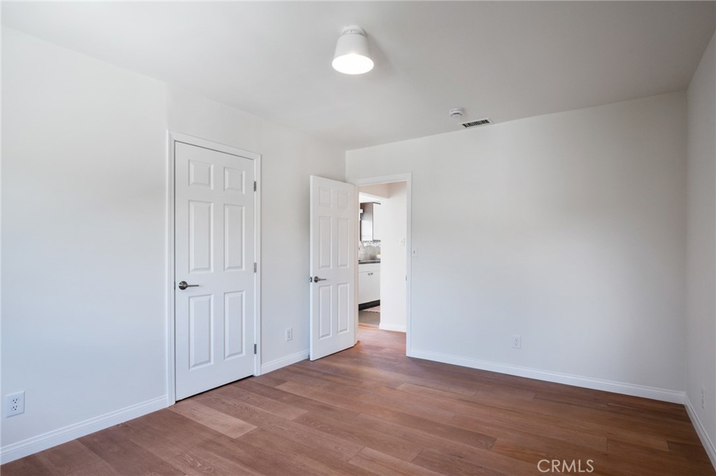 1662 Rotary Property Photo 19