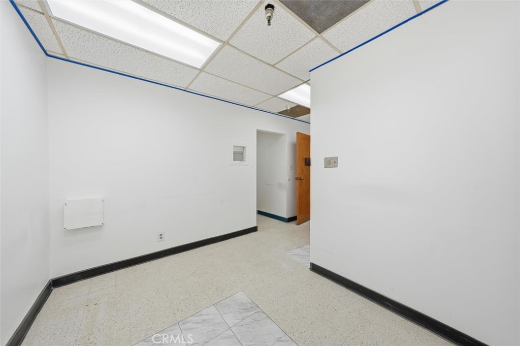 4477 W 118th Street Property Photo 8