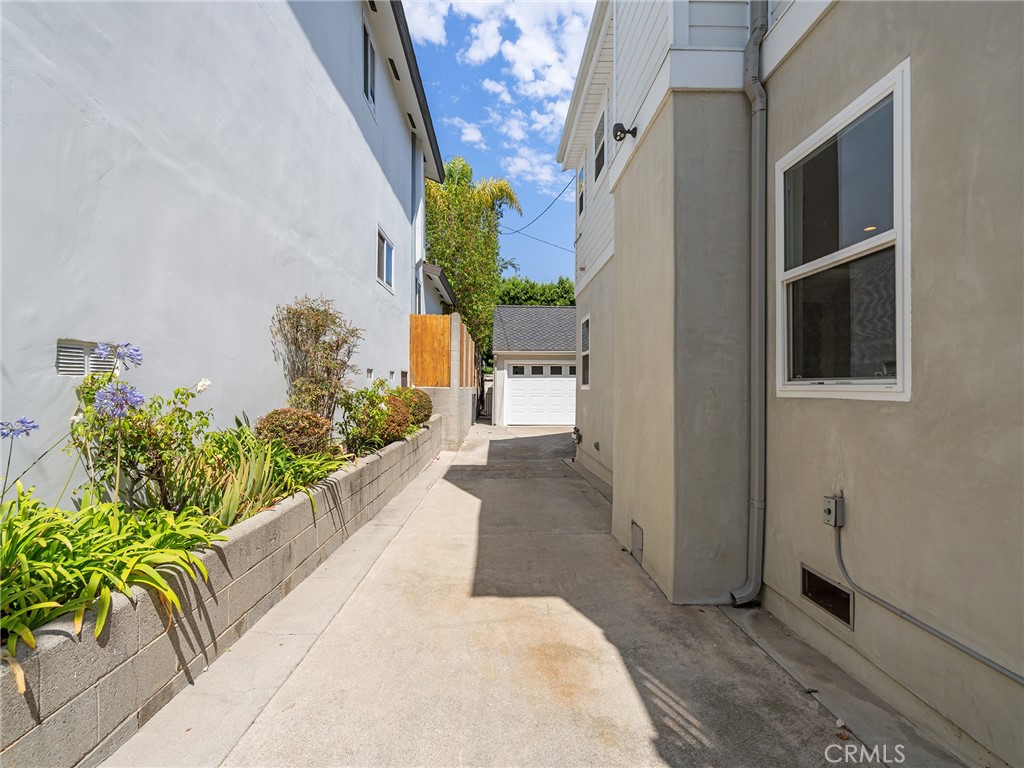 3204 Walnut Property Photo 7