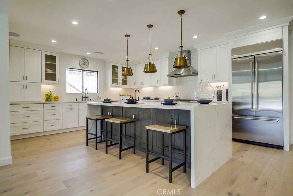 37 Hidden Valley Road Property Photo 6